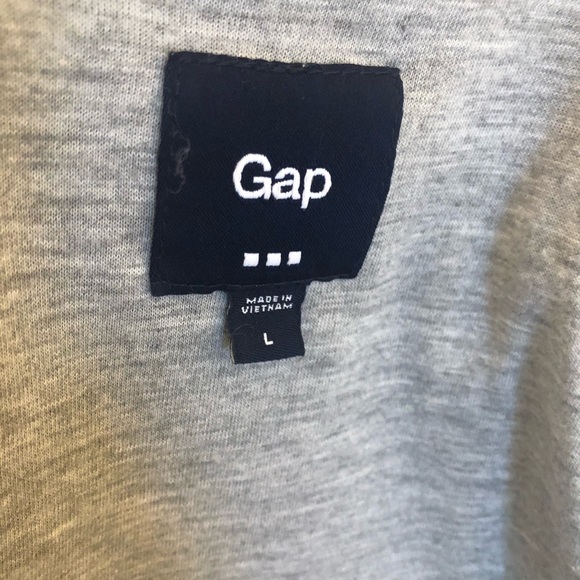 Gap Utility Jacket Grey with 4 snap close pockets - Picture 7 of 9